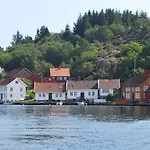 Tregde Ferie 3*